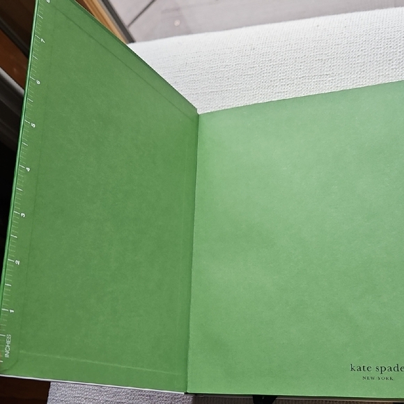 Kate Spade Green Pantone Journal - Picture 11 of 16